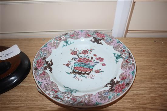 Four 18th century Chinese famille rose plates, length 23cm